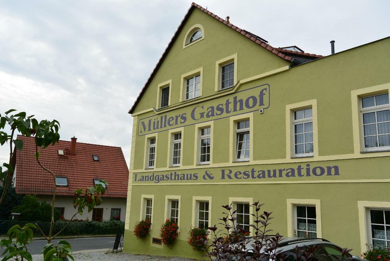 Landgasthaus Muellers Gasthof ラーデベルク エクステリア 写真